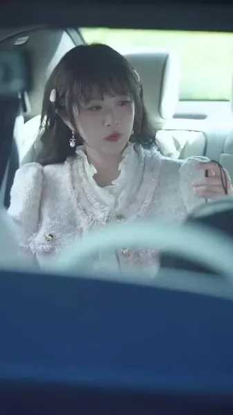 ลูกสาวตัวจริง: จากคนนอกกลายเป็นผู้ช่วยชีวิตที่ถูกรัก