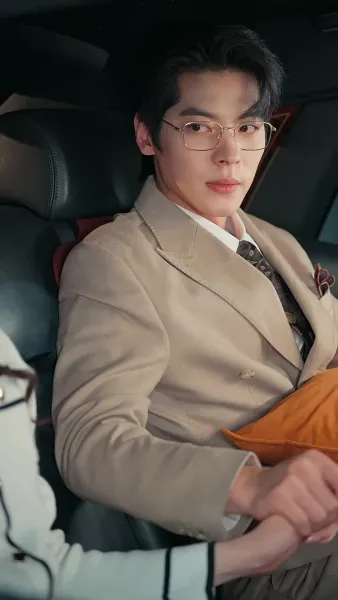 บทใหม่ของชีวิตในแสงศิลป์