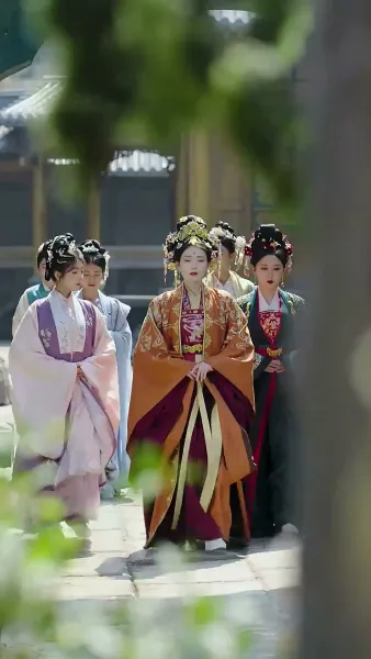 จอมชายาแห่งยอดนารี