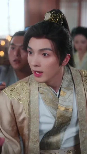 อัครเสนาบดีสองหน้าของข้า  