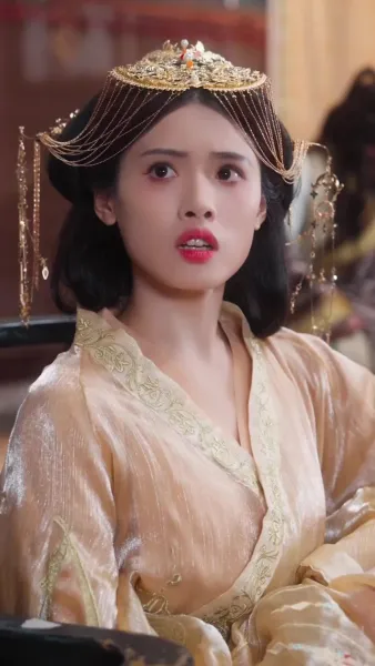 อัครเสนาบดีสองหน้าของข้า  