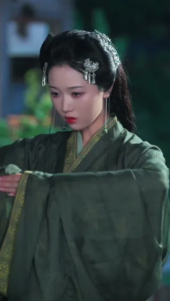 อัครเสนาบดีสองหน้าของข้า  