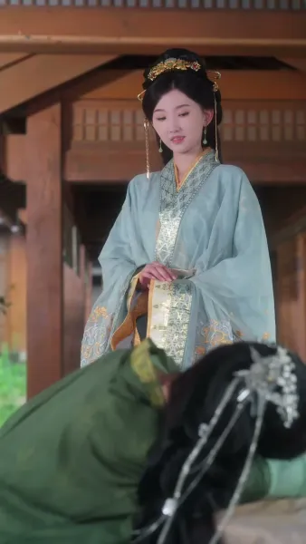 อัครเสนาบดีสองหน้าของข้า  