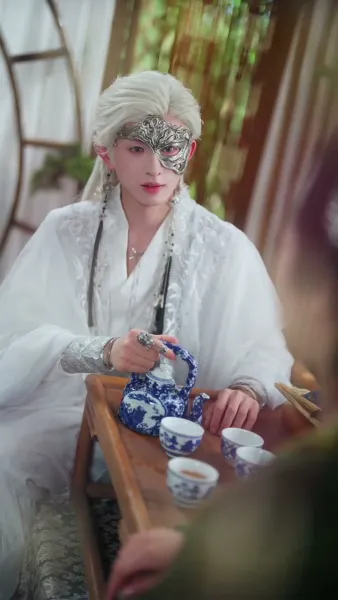 อัครเสนาบดีสองหน้าของข้า  