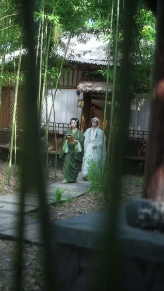 อัครเสนาบดีสองหน้าของข้า  