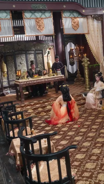 อัครเสนาบดีสองหน้าของข้า  