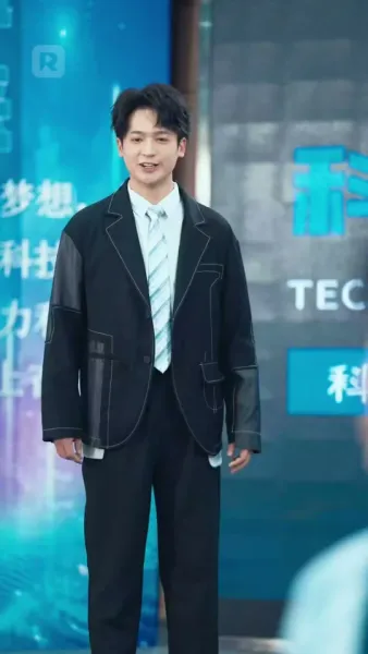 จ้าวอัจฉริยะผู้ท้าทาย กฎเกณฑ์