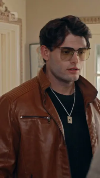 คุณนักสืบหญิง และ คุณชายหัวขโมย