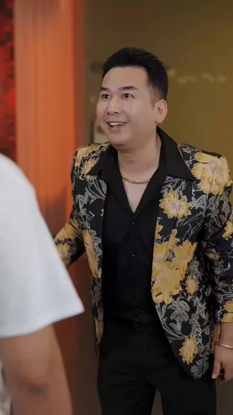 คุณพ่อส่งของ มหาเศรษฐี(พากย์เสียง)