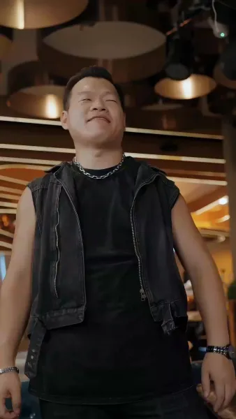 คุณพ่อส่งของ มหาเศรษฐี(พากย์เสียง)