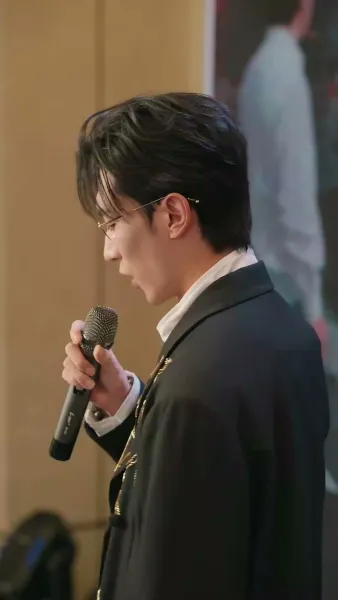 สัญญาลับข้ามเวลาเพื่อเธอคนเดียว