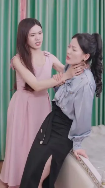 เสียงสะท้อนแห่งความเสียใจ