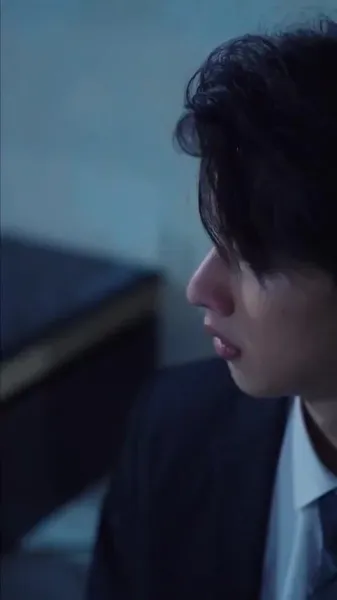 เสียงสะท้อนแห่งความเสียใจ