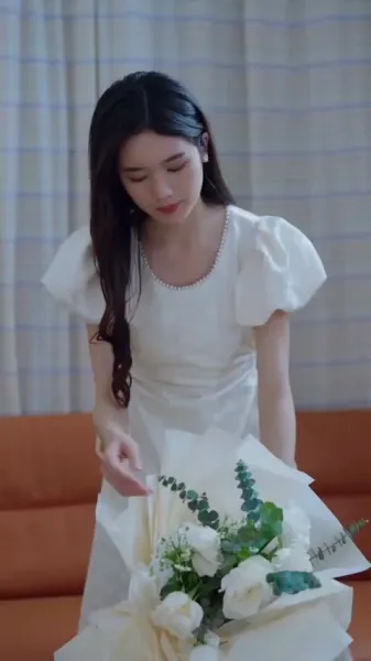 เสียงสะท้อนแห่งความเสียใจ