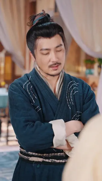 เธอคือยอดปราชญ์ แต่พ่อของเธอเป็นอ๋อง