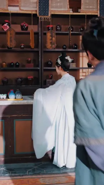 เธอคือยอดปราชญ์ แต่พ่อของเธอเป็นอ๋อง