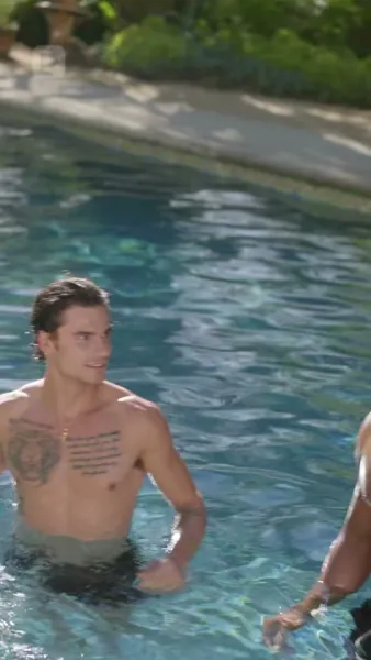 รักต้องป่วน