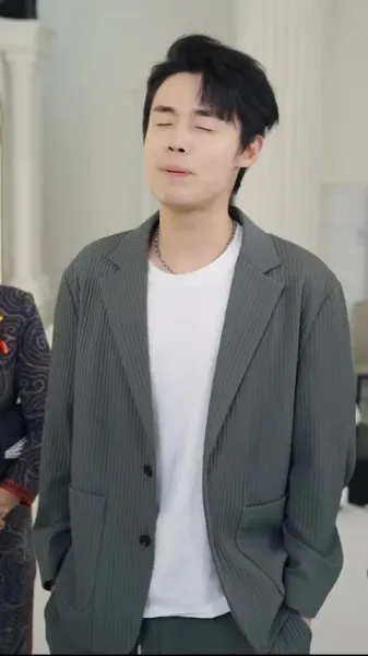 ข้ามผ่านหมื่นภูเขา