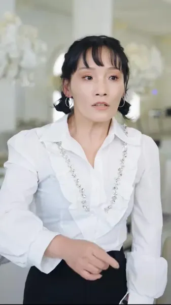 ข้ามผ่านหมื่นภูเขา