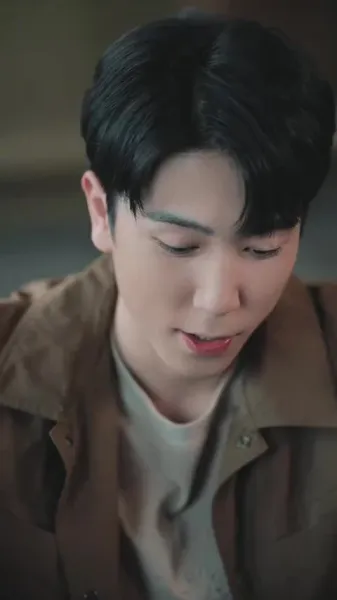 เมฆหมอกและความรักที่ซ่อนเร้น