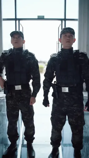 เมฆหมอกและความรักที่ซ่อนเร้น