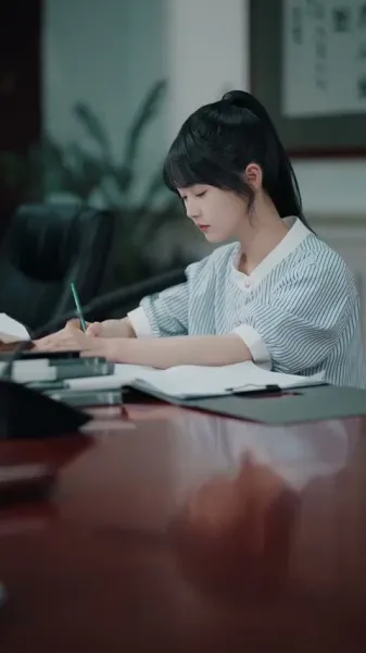 เมฆหมอกและความรักที่ซ่อนเร้น