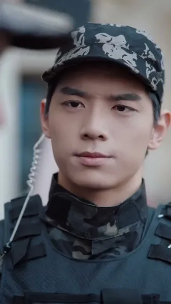 เมฆหมอกและความรักที่ซ่อนเร้น