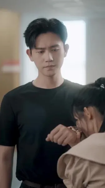 เมฆหมอกและความรักที่ซ่อนเร้น