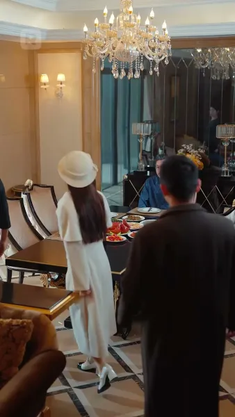 คืนเดียวกับมหาเศรษฐี