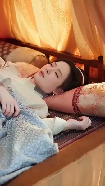 รักแรกผลิบาน