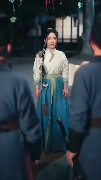 รักแรกผลิบาน