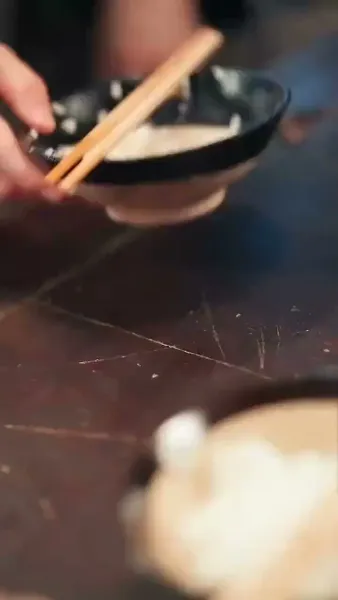 รักแรกผลิบาน