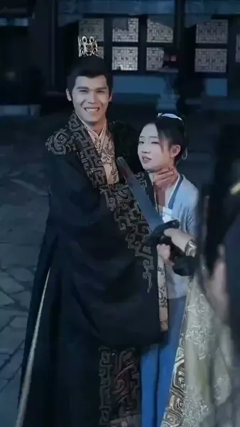 รักแรกผลิบาน