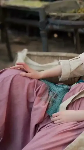 รักแรกผลิบาน