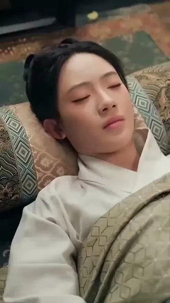 รักแรกผลิบาน