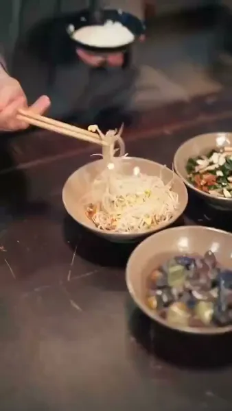 รักแรกผลิบาน