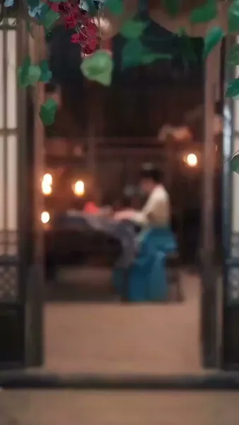 รักแรกผลิบาน