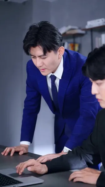 จากพี่เลี้ยงสู่ไอดอลบอส(พากย์ไทย)