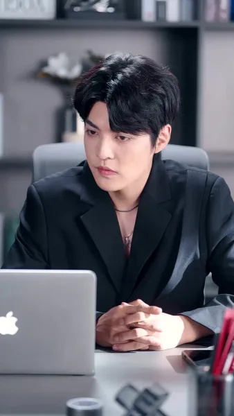 จากพี่เลี้ยงสู่ไอดอลบอส(พากย์ไทย)