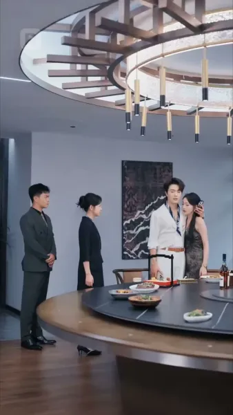 จมดิ่งในราตรีขาว