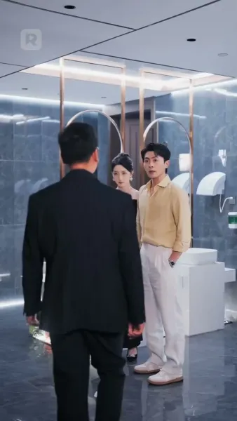 จมดิ่งในราตรีขาว