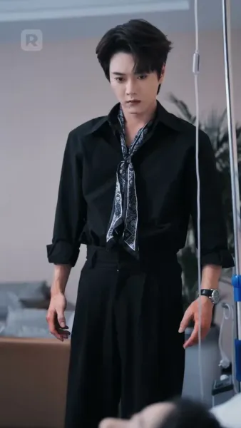 จมดิ่งในราตรีขาว