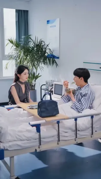 จมดิ่งในราตรีขาว