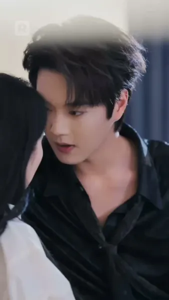 จมดิ่งในราตรีขาว