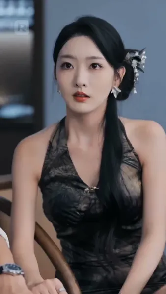 จมดิ่งในราตรีขาว