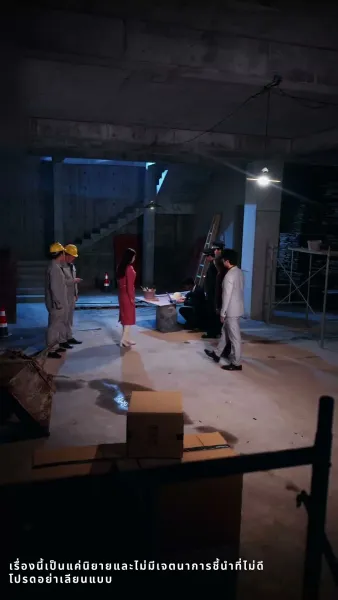 ดอกไม้บานในยามใบไม้ผลิ