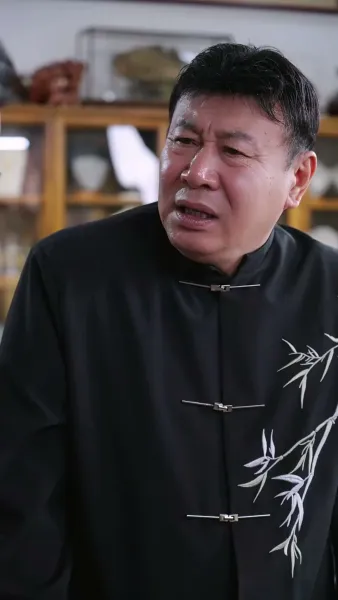 เขาไม่ใช่คนธรรมดา