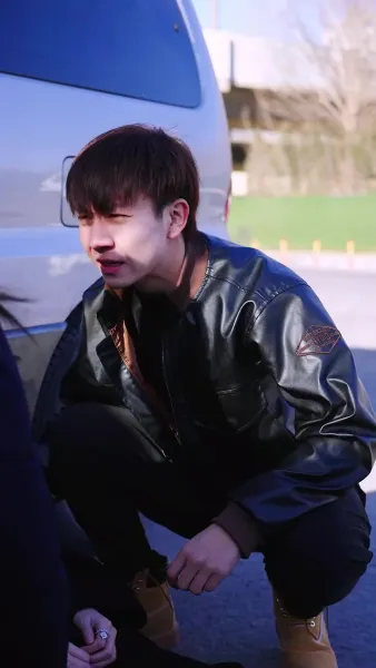 เขาไม่ใช่คนธรรมดา