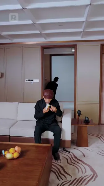 พี่สาวครับ
รับรักผมหน่อย