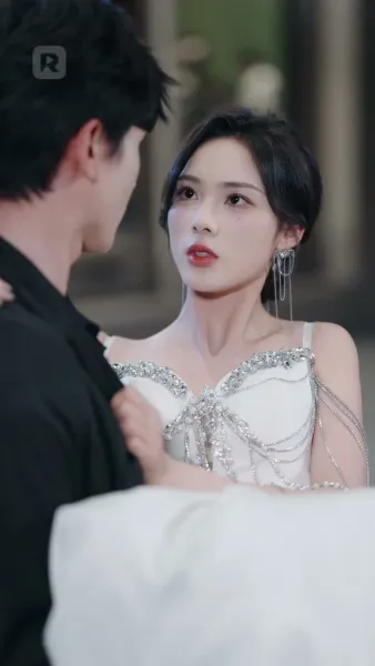 พี่สาวครับ
รับรักผมหน่อย